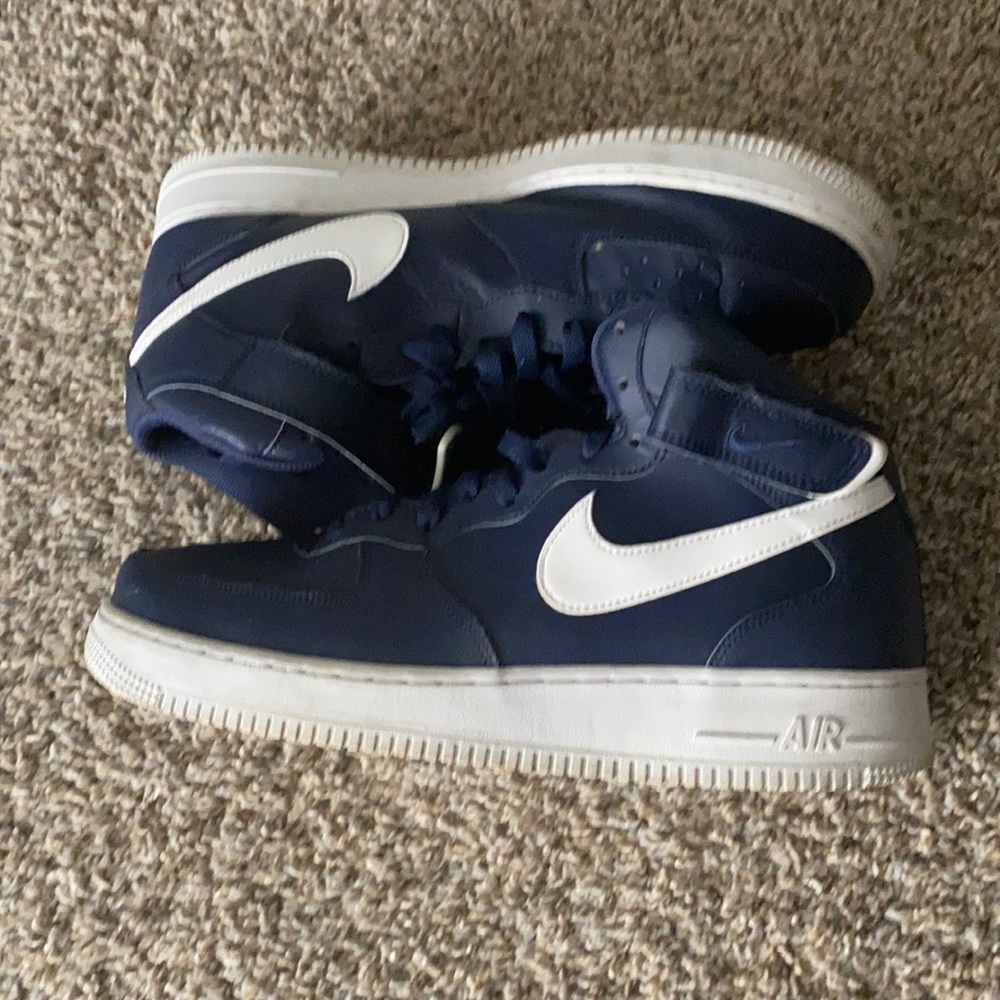Nike Air Force 1 Mid ‘07